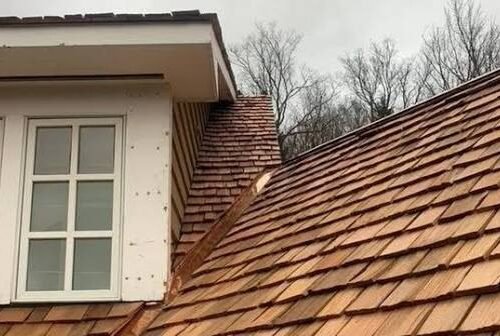 Choosing the Right Roofing Material for Your Climate