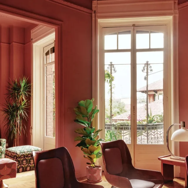 how to paint walls
