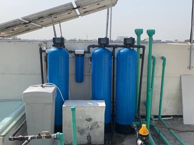 Commercial water softeners