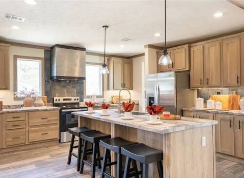 Custom Cabinets in Cedar Rapids, IA: Personalized Storage for Your Home